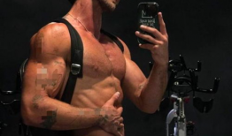 肌肉男视频,打造完美身材的秘诀解析